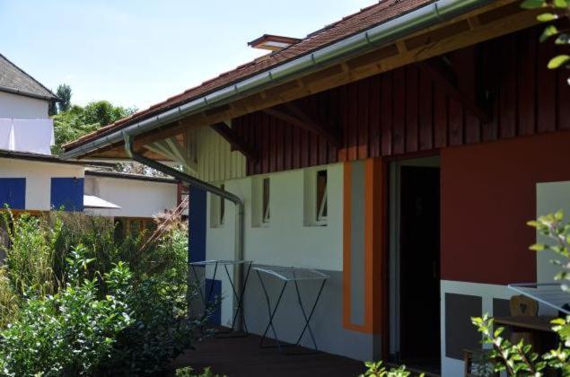Hullam Hostel Révfülöp エクステリア 写真